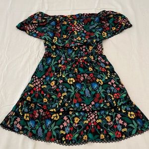 Lightly worn Alice + Olivia summer dress. Beautiful floral dress